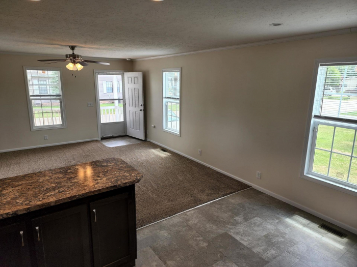 3 Beds, 2 Baths, 960 Sqft. Shelby Forest 11