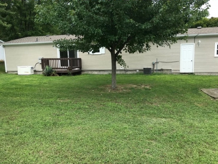 This 1998 DUTCH manufactured home 3 bedroom 2 Bath home with $15k in upgrades Inc Generator 2