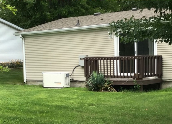 This 1998 DUTCH manufactured home 3 bedroom 2 Bath home with $15k in upgrades Inc Generator 20