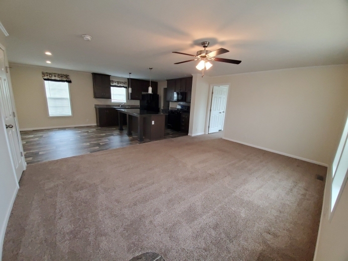 Spacious 3 bedroom 2 bathroom home with 2 Living Rooms 1