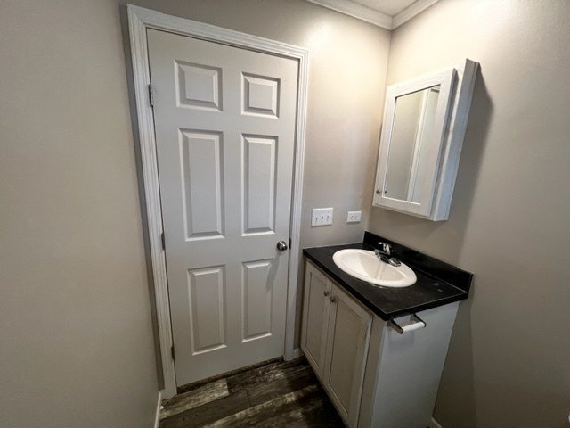 Beautiful 4 bed 2 bath home in a Premier Sun Community! 11