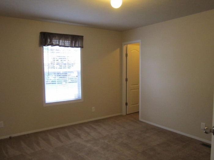 *** Don't Miss this Deal*** FREE RENT until 6-1-20 9