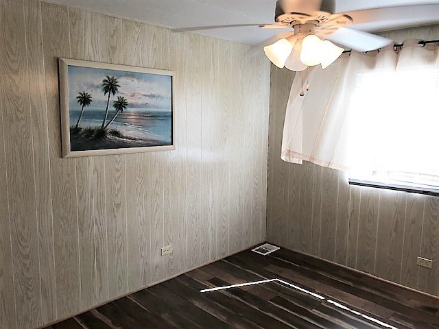 922 Sand Cay W, Venice Fl- New Floors throughout- Move in Ready- Close to Beaches 23