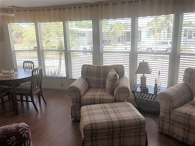 904 Rosseau W, Venice FL- Unfurnished- Updated floors and bathrooms- Close to beach 11