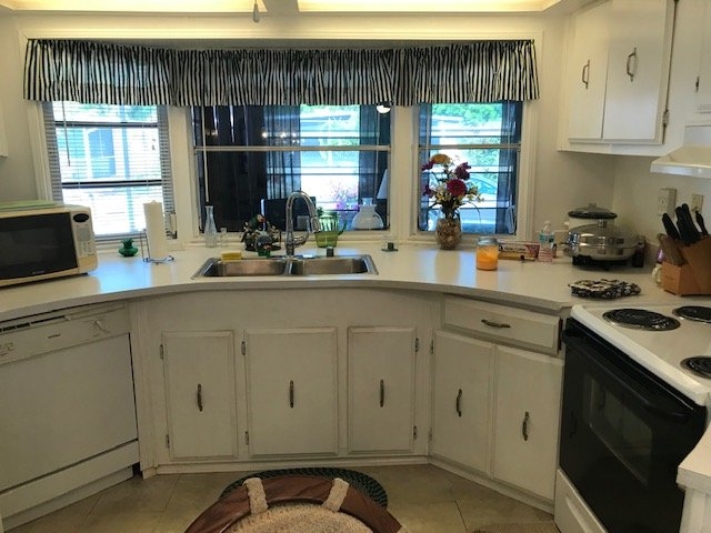 438 Cobia, Venice FL- Mostly furnished- popular circular kitchen- close to beaches 21