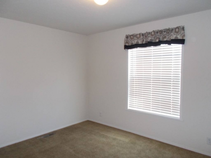 3 Beds, 2 Baths, 1456 Sqft. East Fork Crossing 6