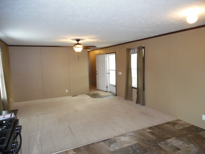 Move in Ready!!! All Appliances Included!!! Large Corner Site!!! 3