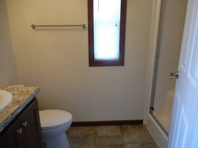 3 bedroom/ 2 bathroom Available Now 6