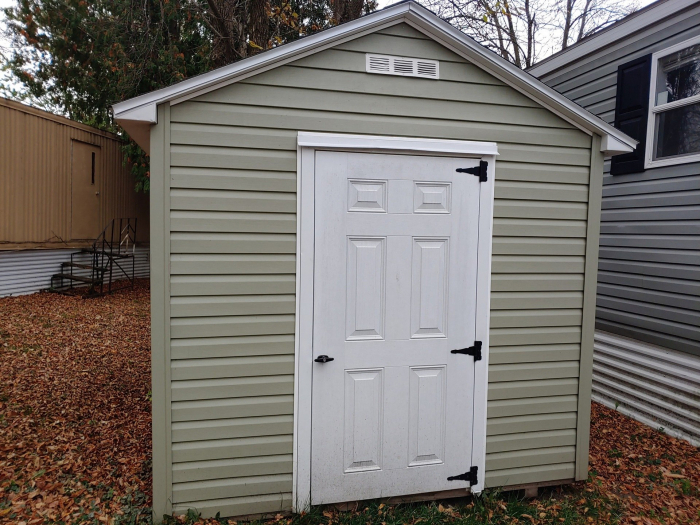Beautiful 3 bedroom and 2 bathroom home 6