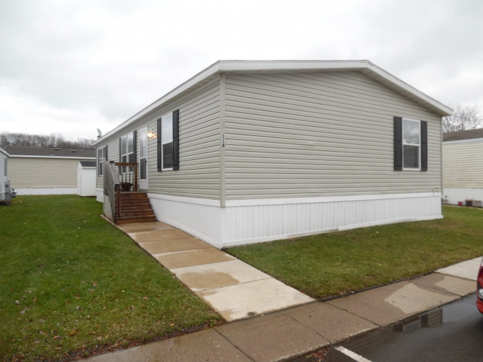 Open Floor Plan! 8
