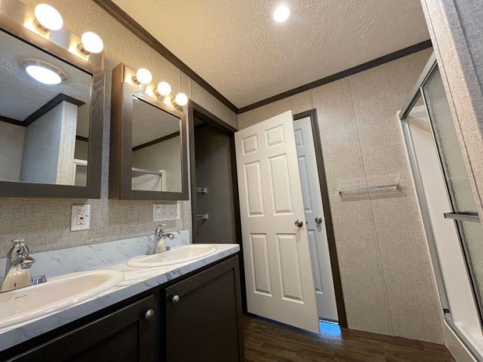 3 Beds, 2 Baths, 1456 Sqft. Apple Carr Village 6