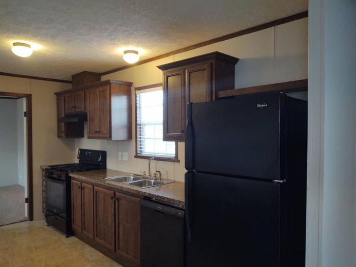 3 Beds, 2 Baths, 1056 Sqft. Four Seasons 2