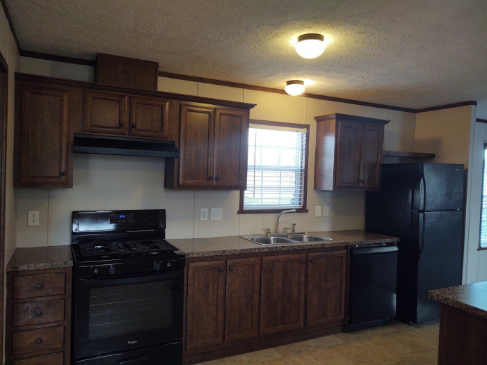 3 Beds, 2 Baths, 1056 Sqft. Four Seasons 4