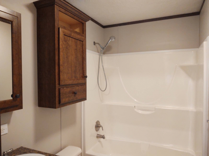 3 Beds, 2 Baths, 1056 Sqft. Four Seasons 10