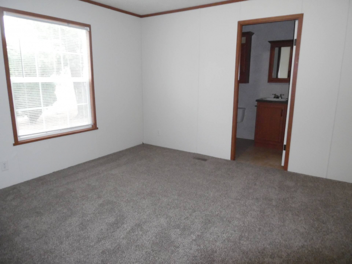 Rare 2 Bedroom Rental Available Today at Cutler Estates 5