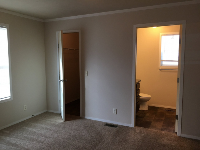 Move Right In! 2019 Built Modern Ranch - CALL TODAY! Full Sized Washer / Dryer 5