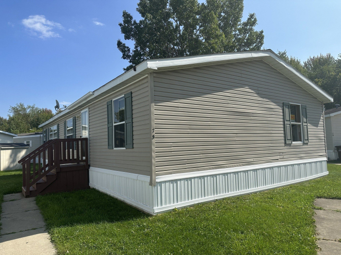 WHAT A DEAL!!!! 3 Bedroom 2 Bath Home For Sale - Low Monthly Payment! 6
