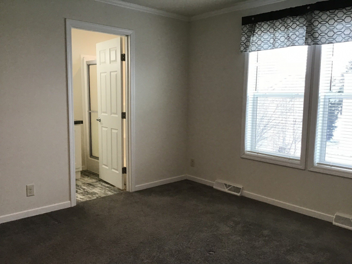 FREE rent to June 1!!!! Brand new! Move in 3/27! 13