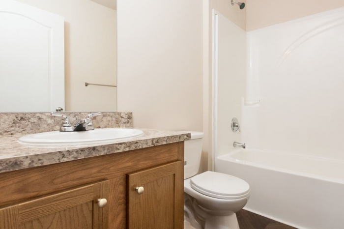 3 Beds, 2 Baths, 1056 Sqft. Byron Center 4