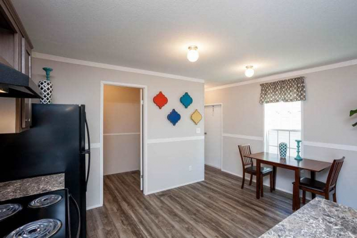 3 Beds, 2 Baths, 1080 Sqft. Shady Road Villas 6