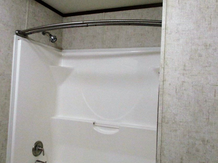 3 Beds, 2 Baths, 1056 Sqft. Roxbury Park 9