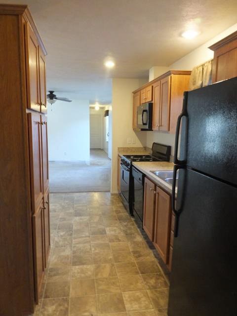 3 Beds, 2 Baths, 1056 Sqft. Woodside Terrace 1