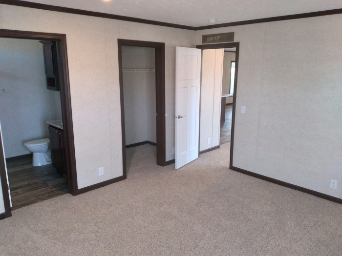4 Beds, 2 Baths, 1456 Sqft. Cider Mill Village 7