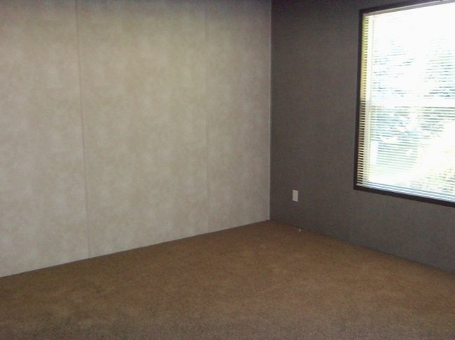 Beautiful 3 bedroom/ 2 bath available now. 3