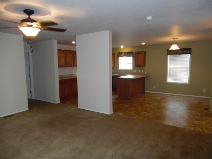 Huge 3 Bed/2 Bath Home - FREE RENT AND WAIVED APP FEES! 3