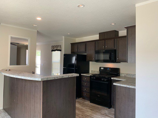 Modern Kitchen and Open Floor Plan! 1