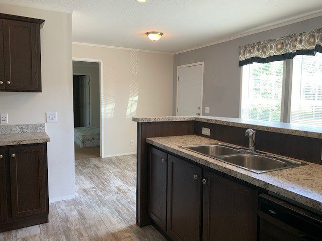 Modern Kitchen and Open Floor Plan! 3