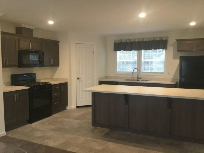 2 Beds, 2 Baths, 896 Sqft. Countryside Estates 2