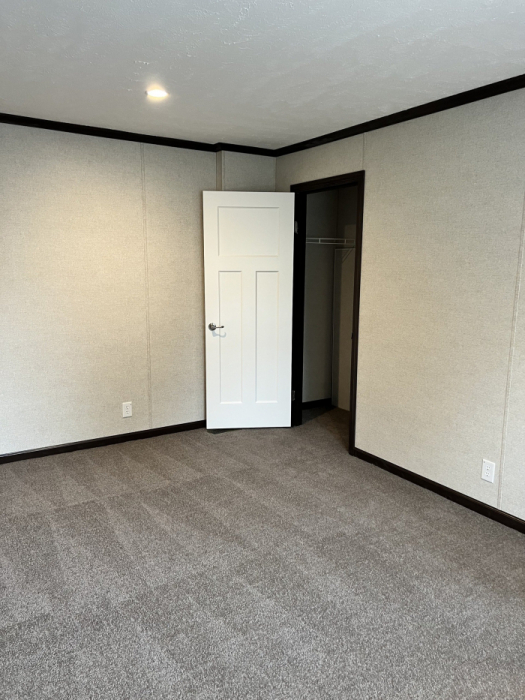 2 Beds, 2 Baths, 900 Sqft. Frenchtown Villa/Elizabeth Woods 2