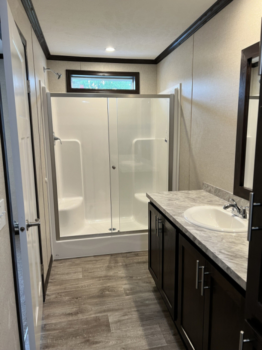 2 Beds, 2 Baths, 900 Sqft. Frenchtown Villa/Elizabeth Woods 4