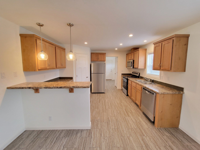 3 Beds, 2 Baths, 1352 Sqft. Smith Creek Crossing 4