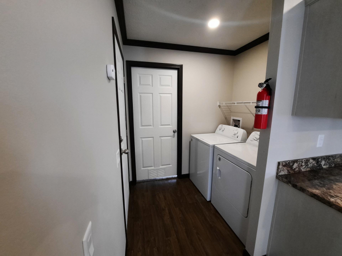 2 Beds, 2 Baths, 1120 Sqft. White Lake 2