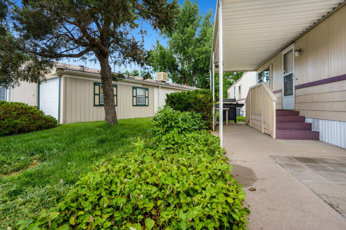 Move in Ready Mobile Home! 55+ Community in Fort Collins! 3