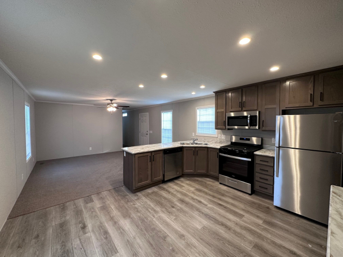 3 Beds, 2 Baths, 1216 Sqft. Woodhaven Place 2