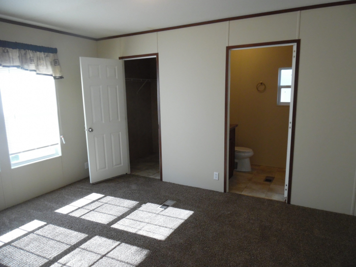 Cute spacious home in Canton! 4