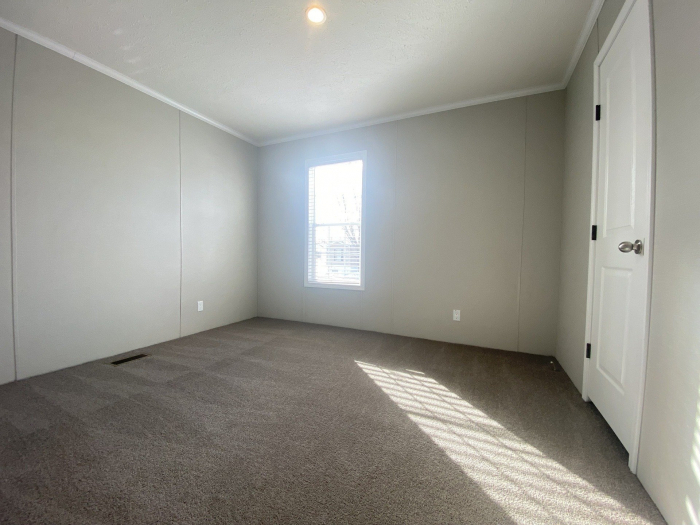 2 Beds, 2 Baths, 900 Sqft. Lafayette Place 6