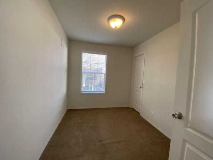 Brand New 3 bedroom/ 2 bath home for Lease 7