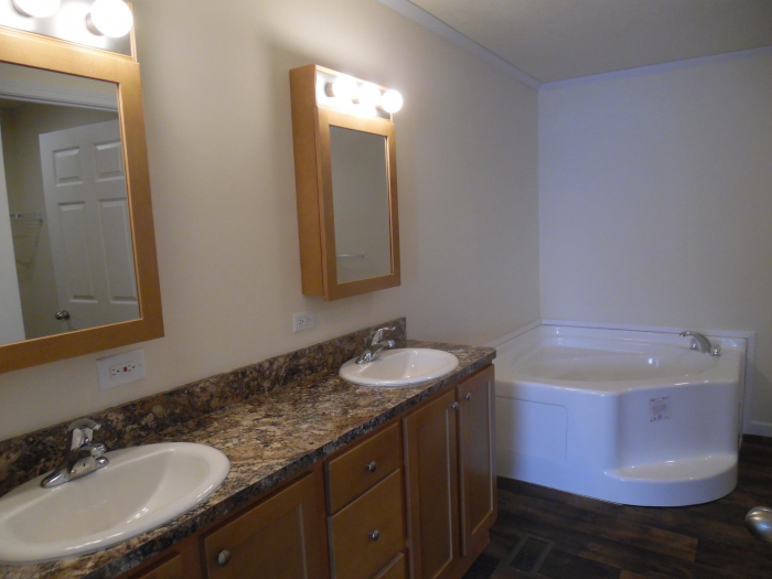 Large 3BR Home w/Lovely Covered Front Porch 11