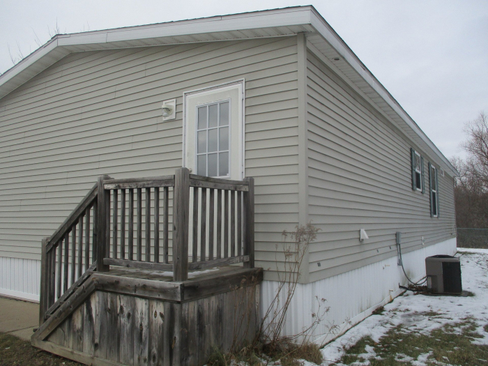 3 Beds, 2 Baths, 1456 Sqft. Kensington Meadows 9