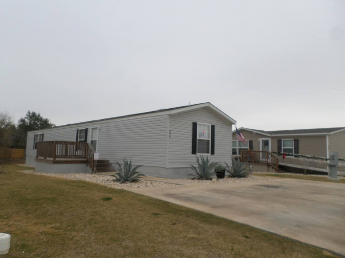 Apply Today! No Rent Until 02/1/2018! Expires 12/22/2017 1