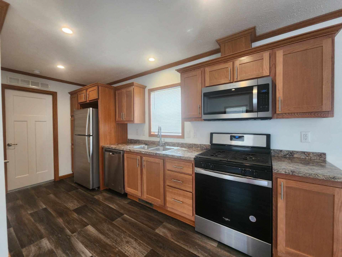 3 Beds, 2 Baths, 924 Sqft. Alpine Meadows 1