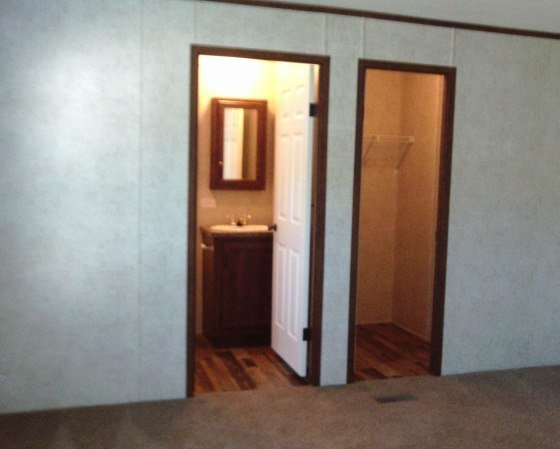 Beautiful Quite Secluded Community! 4