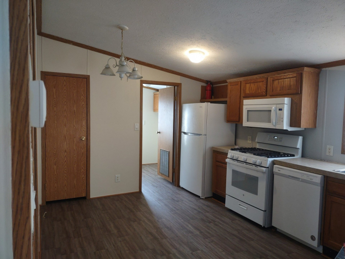 3 Beds, 2 Baths, 1248 Sqft. Windham Hills 3