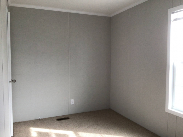 3 Beds, 2 Baths, 1056 Sqft. Brookside Manor 7