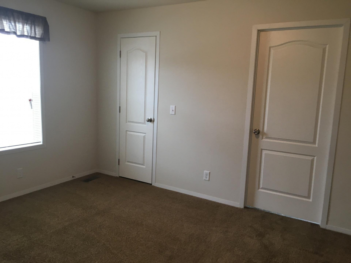 2 Bedroom Available Now 4
