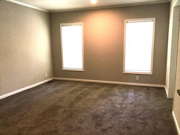 3 Beds, 2 Baths, 1620 Sqft. Shelby West 6